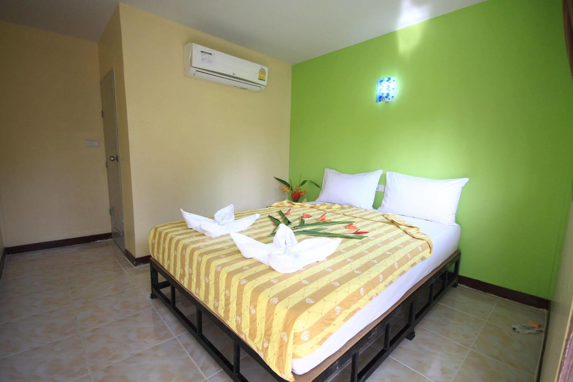 شقة Pongpan House Phi Phi المظهر الخارجي الصورة